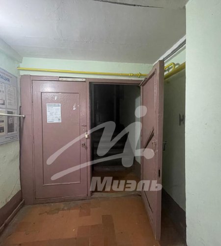 В продаже комната в 2-к. квартире