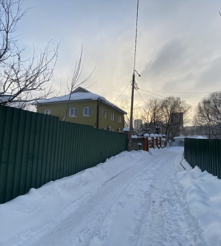 Продается дом с участком