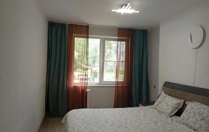 Продается 3ком. квартира в центре