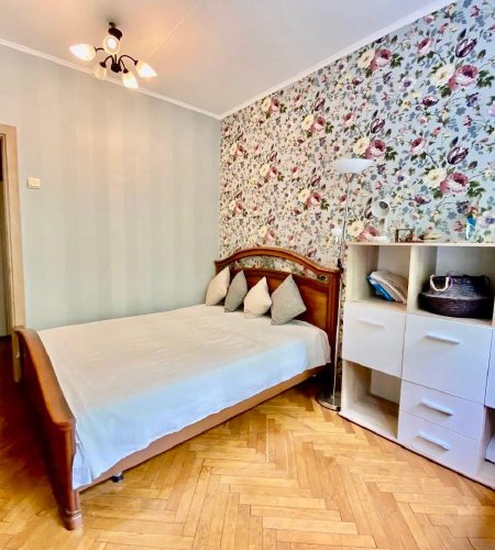 Продам 2-к. квартиру