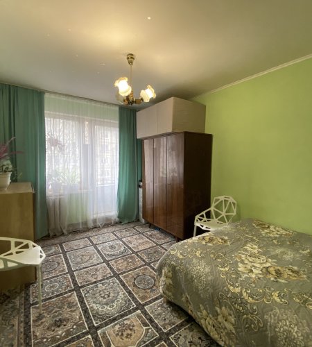 Продается 1-к квартира