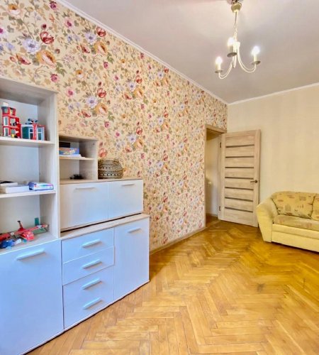 Продам 2-к. квартиру