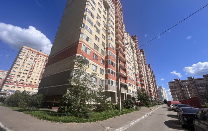 1 ккв.п.Свердловский,Молодежная 3