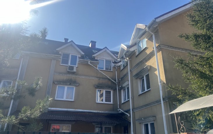 Студия,Медвежьи озера,Садовая 45А