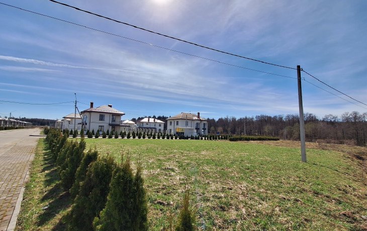 Участок 6 соток д. Богослово