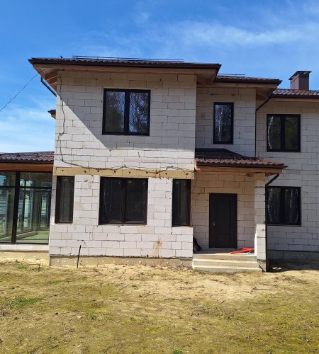 Коттедж 200м. на участке 16,5 сот