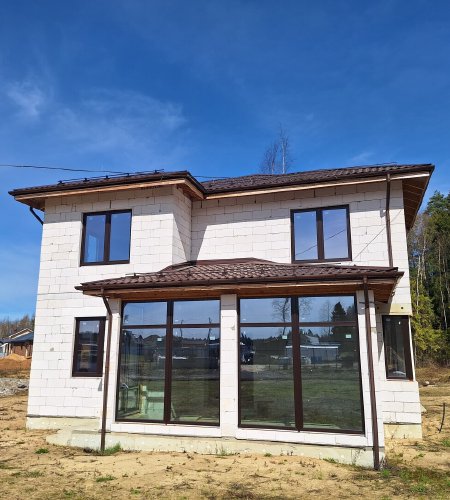 Коттедж 200м. на участке 16,5 сот