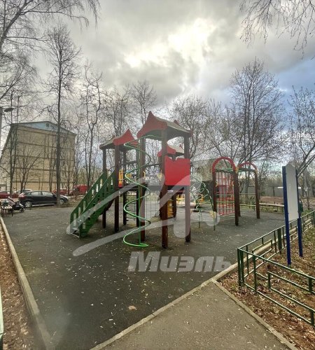 В продаже комната в 2-к. квартире