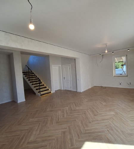 Дом 181 м.кв. п. Назимиха парк